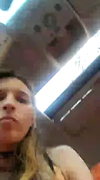 Snapshot of SmokeShow686 chatting on March 3, 12:59 am SmokeShow686 online show from March 3, 12:59 am