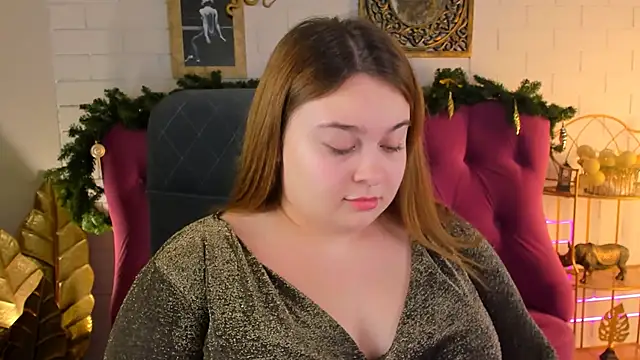 Snapshot of KimberlyMaran chatting on December 15, 9:03 am KimberlyMaran online show from December 15, 9:03 am