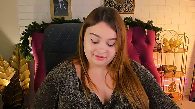 Snapshot of KimberlyMaran chatting on December 15, 12:06 pm KimberlyMaran online show from December 15, 12:06 pm