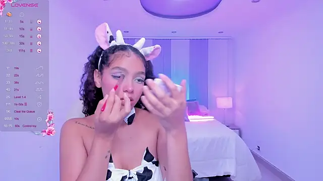 anahi curlie1 online show from February 6, 3:37 am