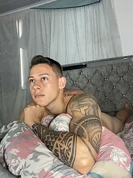 Muscle King Cum online show from January 28, 3:35 pm