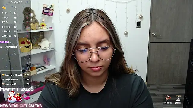 Valery7rose  online show from January 8, 1:32 am