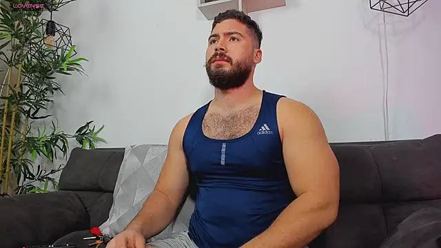 SebastianVilla  online show from May 14, 12:28 am