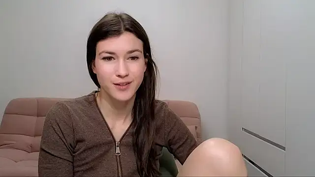 AliciaNewell online show from December 18, 7:58 am