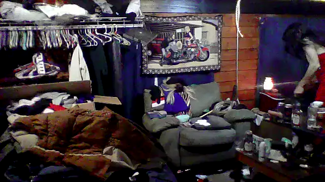 Snapshot of Brooke-lynn chatting on January 13, 6:38 am Brooke-lynn online show from January 13, 6:38 am