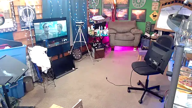 Snapshot of Brooke-lynn chatting on January 17, 4:28 am Brooke-lynn online show from January 17, 4:28 am