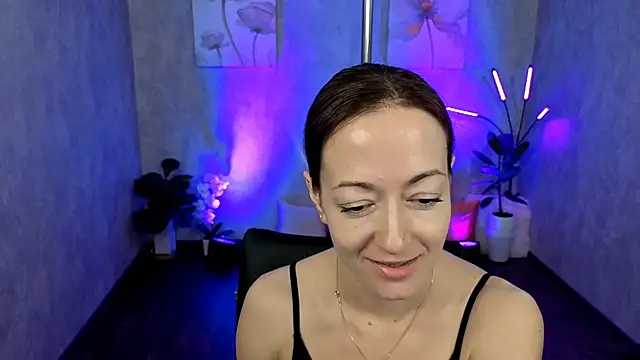 kimberlyray777 online show from February 18, 1:55 pm