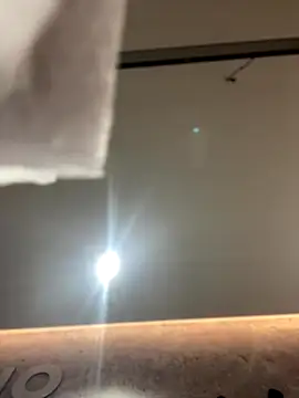 Snapshot of Emilia_Bakerr chatting on December 6, 6:17 pm Emilia Bakerr online show from December 6, 6:17 pm