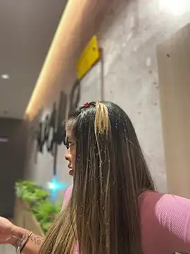 Snapshot of Emilia_Bakerr chatting on January 27, 6:20 pm Emilia Bakerr online show from January 27, 6:20 pm