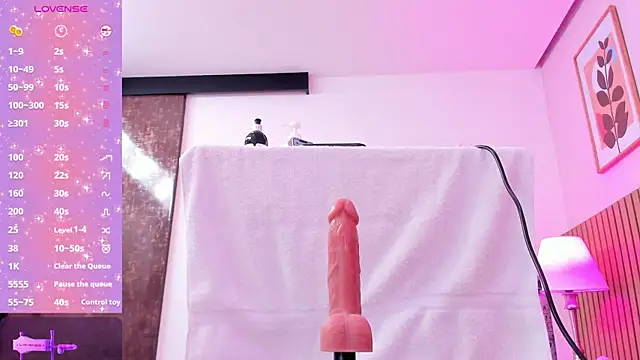 sweety bombom online show from October 3, 11:40 am