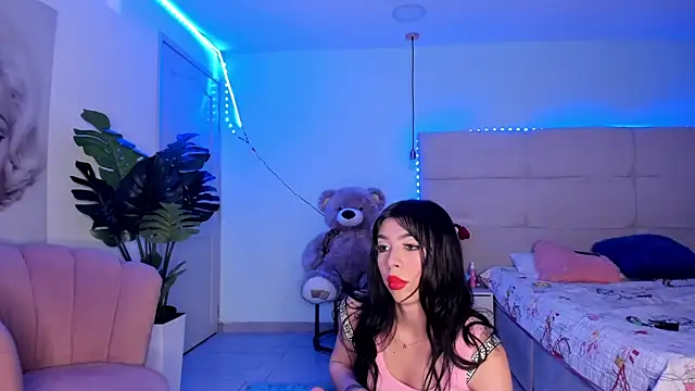 Marily Daniela  online show from December 15, 4:07 am