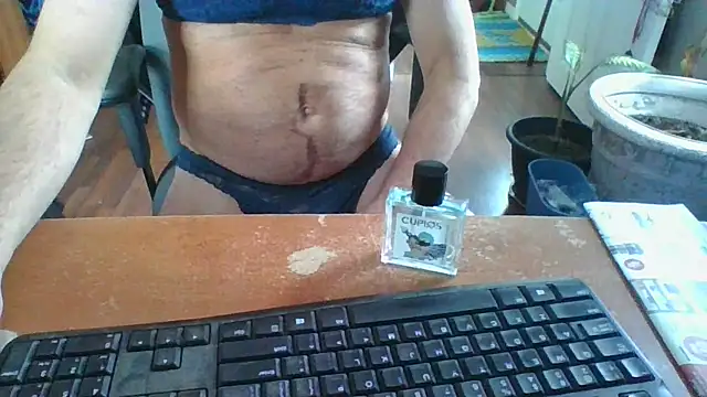 Daremeknot online show from February 12, 2:43 pm