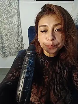 MrsFoucher online show from May 10, 7:13 am