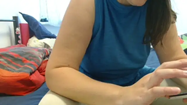 Lucinka1 online show from October 17, 6:27 am