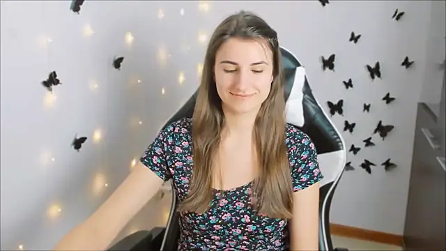 PumpkinCutiePie online show from March 18, 3:31 pm