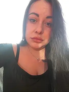 DaisyStreet online show from February 19, 2:24 pm