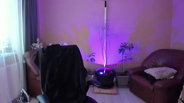 KaylaLaine online show from May 15, 7:26 am