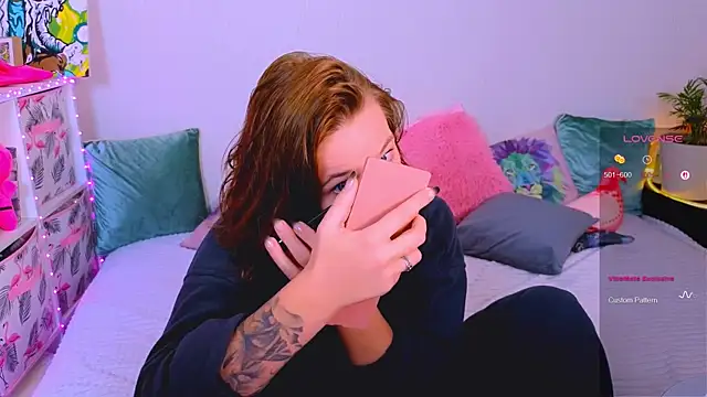 Karen morris online show from October 9, 10:57 am