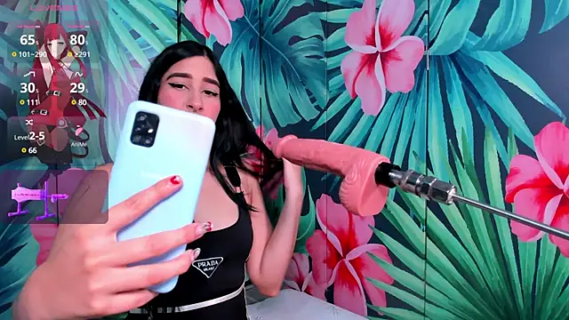 Snapshot of Antonella_cutee chatting on February 18, 3:31 am Antonella cutee online show from February 18, 3:31 am