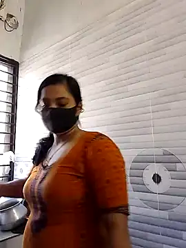 Ritusri Dotta online show from December 15, 5:02 am