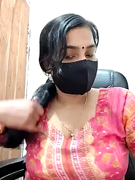 Ritusri Dotta online show from December 15, 12:49 pm