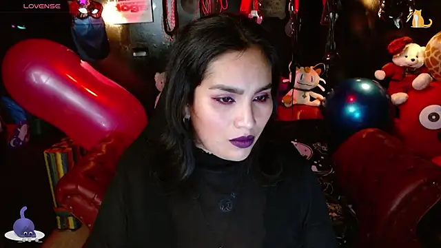 kureiji hentaii online show from November 19, 11:27 pm