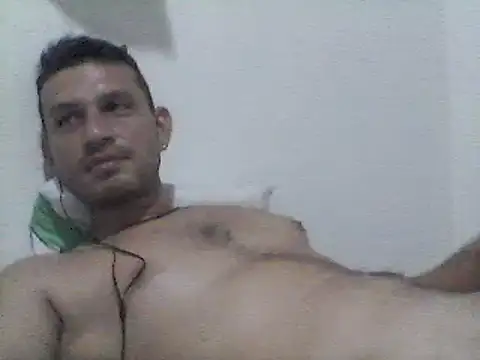 Carlos0334 online show from July 15, 10:26 pm
