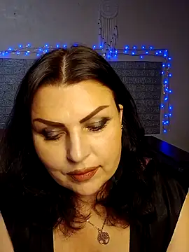 kataleya94 online show from April 1, 1:23 pm