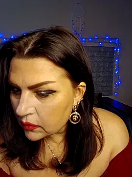 kataleya94 online show from April 24, 9:45 am