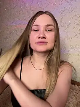 Snapshot of AmeliaAllem chatting on February 22, 3:10 pm AmeliaAllem online show from February 22, 3:10 pm