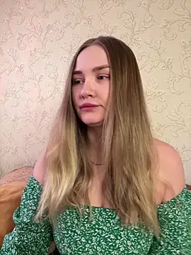 Snapshot of AmeliaAllem chatting on February 28, 9:32 am AmeliaAllem online show from February 28, 9:32 am