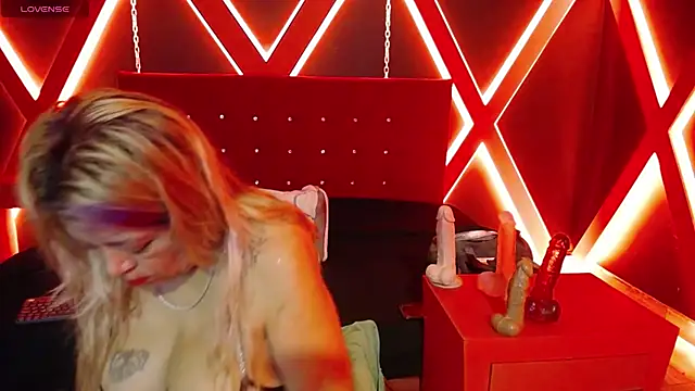 Natasha 699 online show from November 3, 7:59 pm