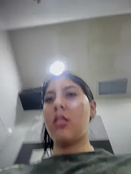 MarianaBenz online show from January 15, 2:06 am