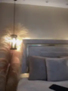 MarianaBenz online show from September 18, 11:29 pm