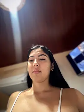 MarianaBenz online show from April 25, 12:13 am