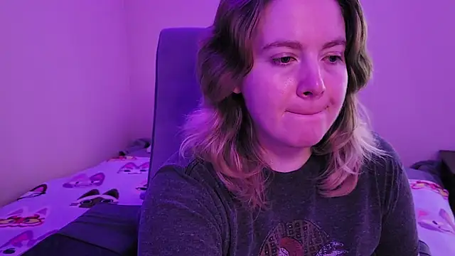 InternetFairy XO online show from October 26, 8:53 am