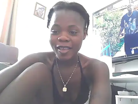 petiteebony 81 online show from February 2, 7:20 am