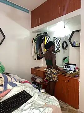 petiteebony 81 online show from February 21, 1:55 pm