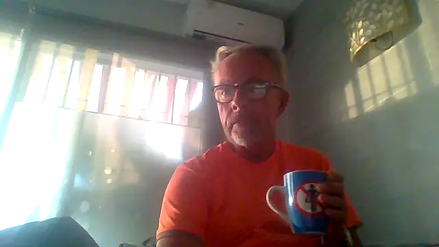 tuggy59 online show from October 29, 7:10 am