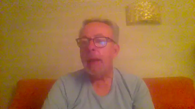 tuggy59 online show from May 12, 4:09 am