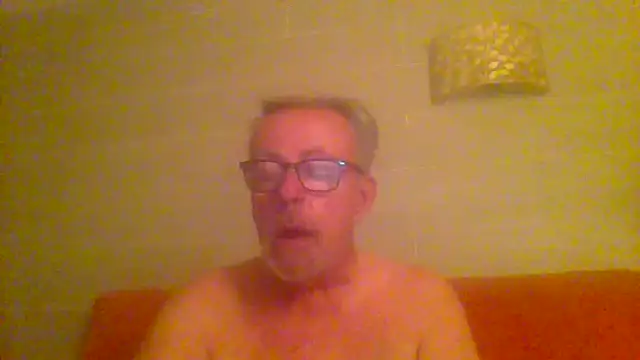 tuggy59 online show from May 15, 4:30 am