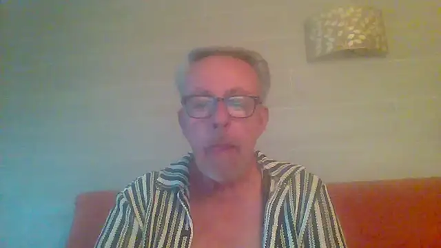 tuggy59 online show from May 16, 5:15 am