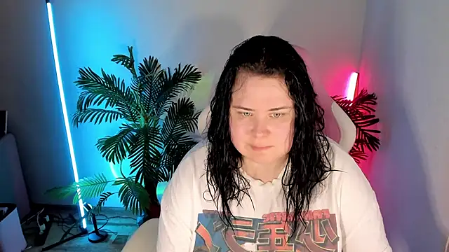 Akemi BBW online show from December 4, 5:55 pm