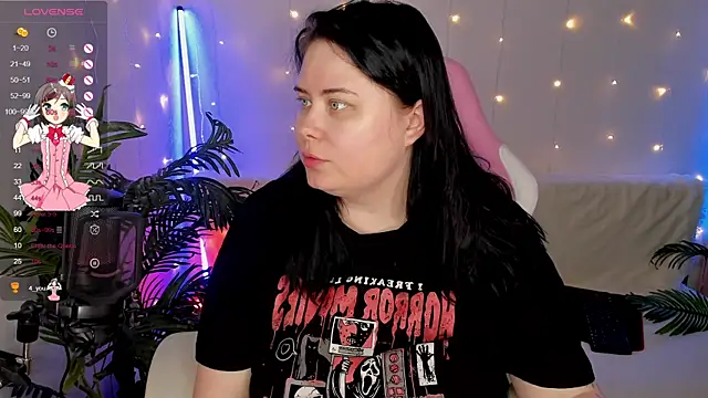 Akemi BBW online show from December 6, 10:30 pm