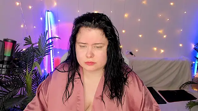 Akemi BBW online show from December 21, 6:44 pm