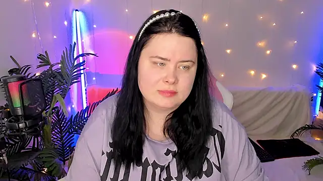 Akemi BBW online show from December 22, 6:37 pm