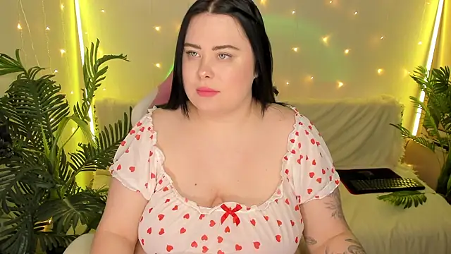 Akemi BBW online show from January 2, 3:08 pm