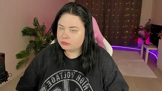 Akemi BBW online show from September 25, 5:49 pm