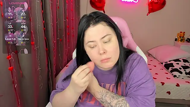 Akemi BBW online show from February 23, 5:49 am