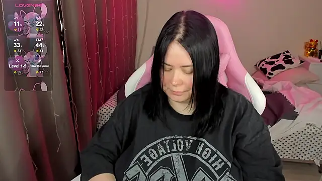 Akemi BBW online show from March 27, 10:15 am